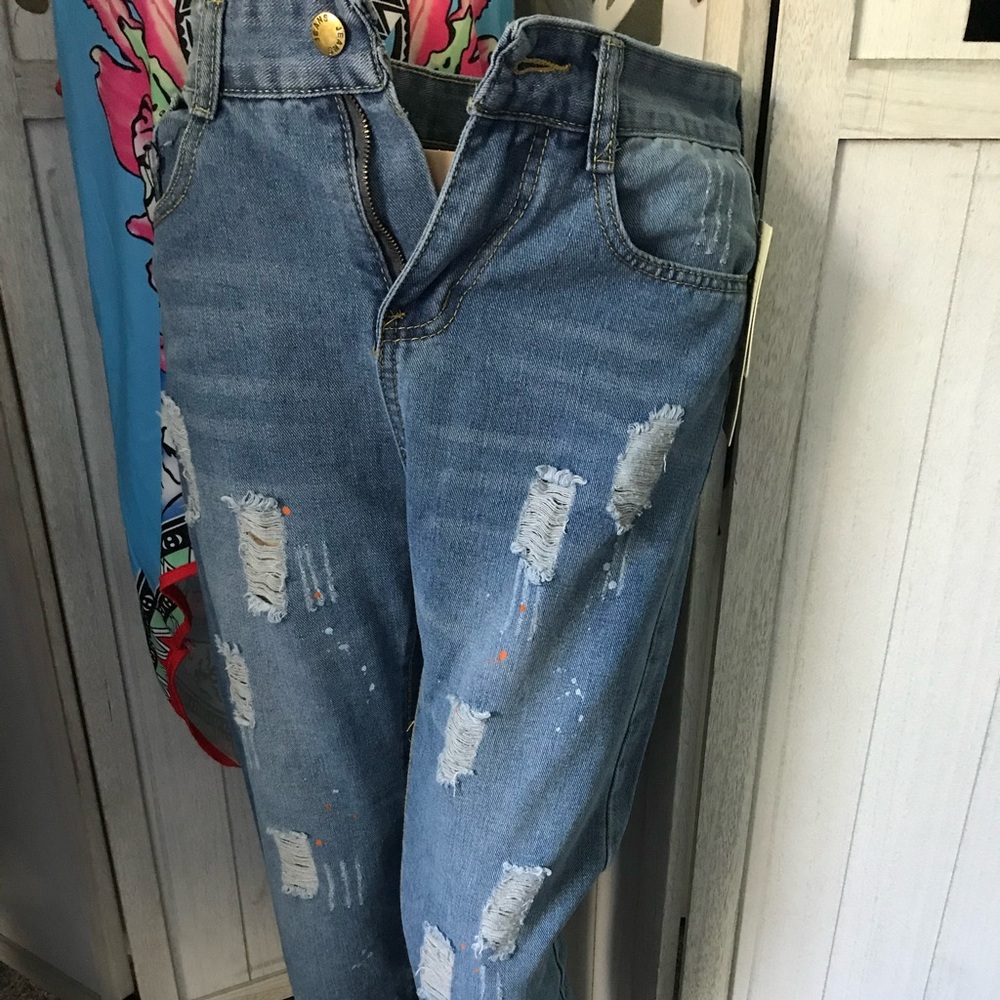NWT Jeans Sz S Ripped Splattered